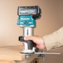 Baterinė universali freza MAKITA XGT 40V Max RT001GZ13